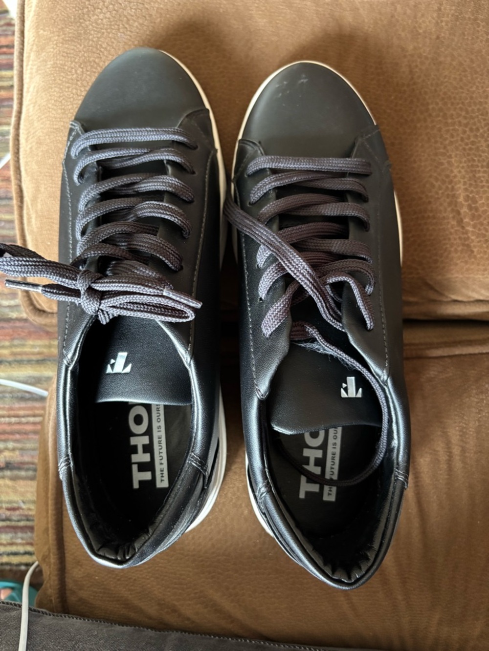 Thousand Fell Black Low-Top Sneakers - Black